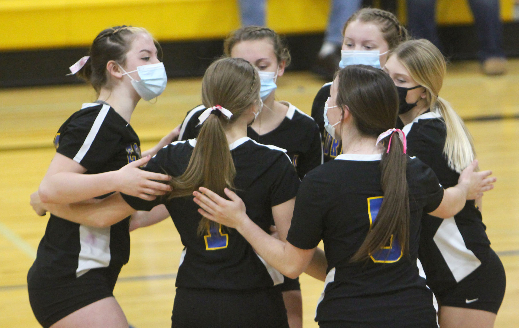Lake Holcombe at Cornell volleyball 10-15-20